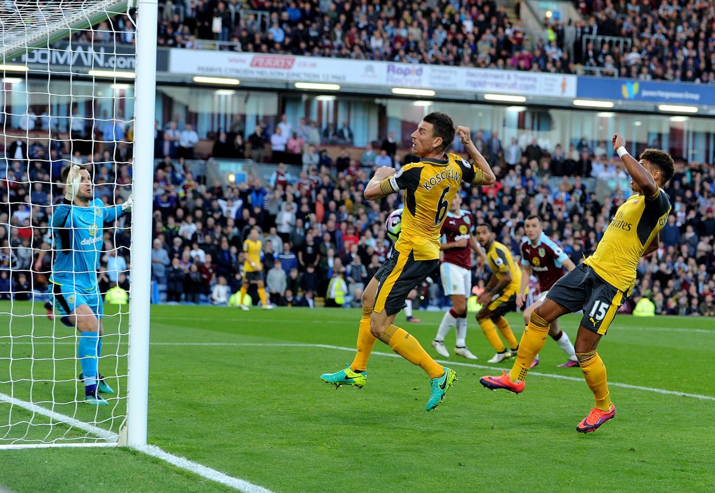 Burnley v Arsenal