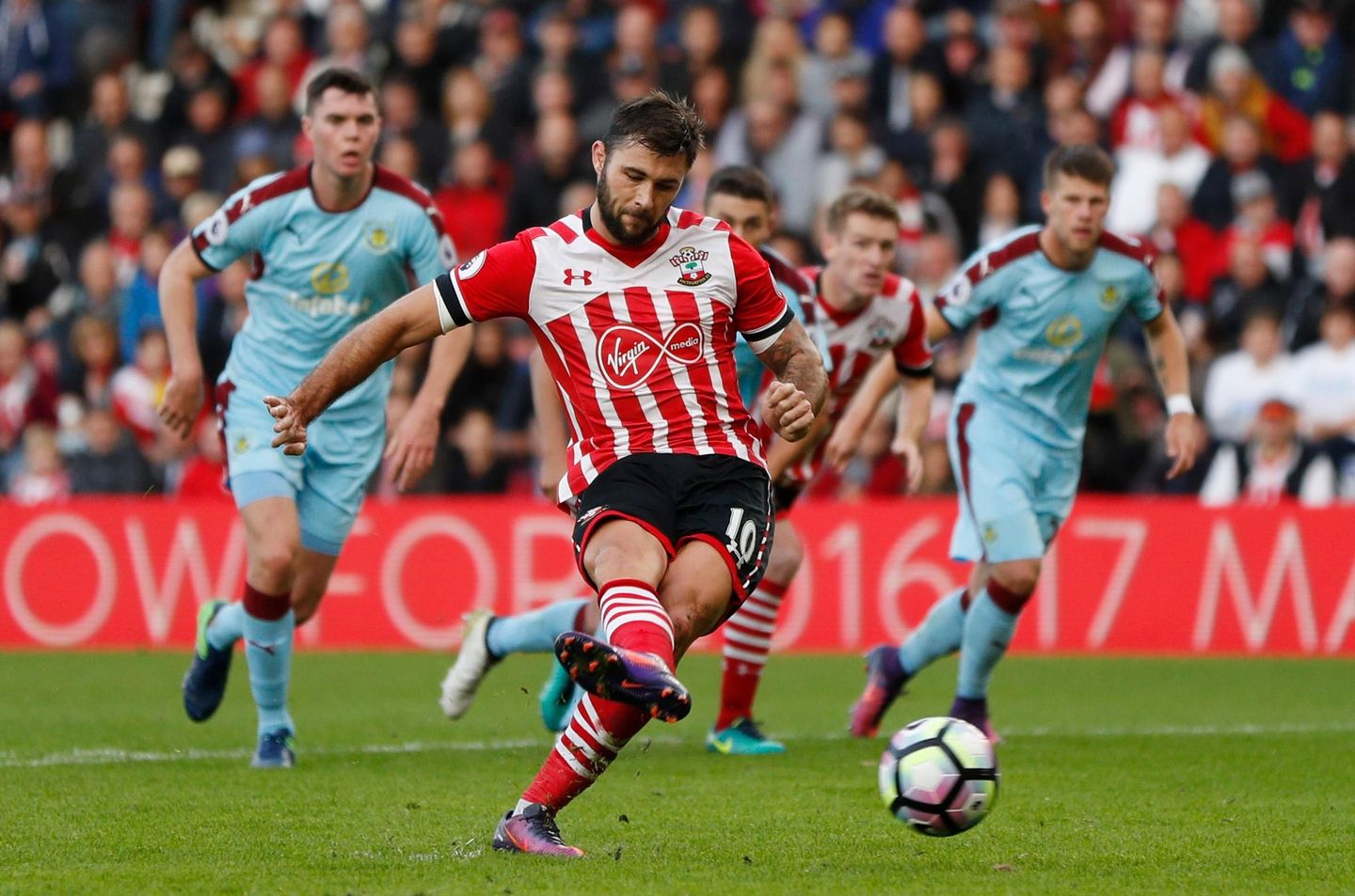 Southampton v Burnley - Premier League