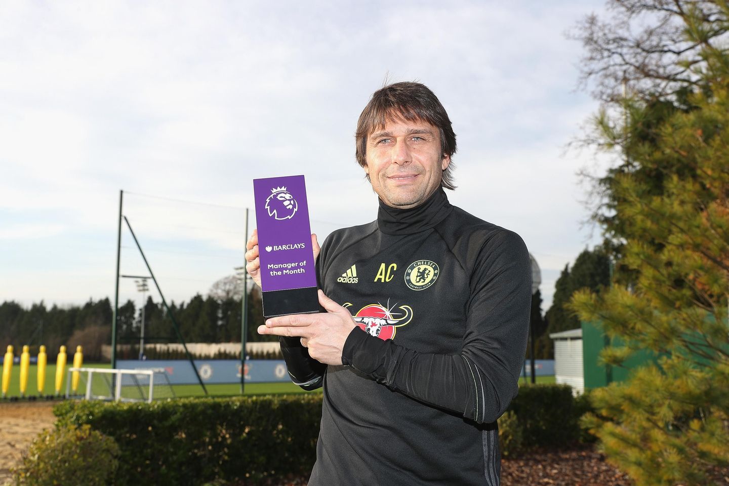 Antonio Conte wins November's Barclays Manager of the Month