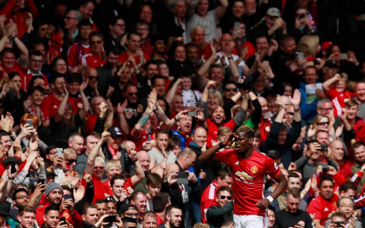 Manchester United's Paul Pogba celebrates