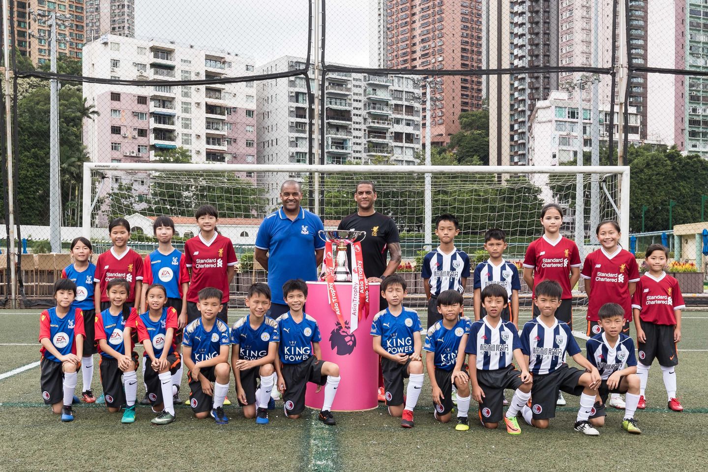 Premier League Asia Trophy, Mark Bright, Phil Babb and schoolkids