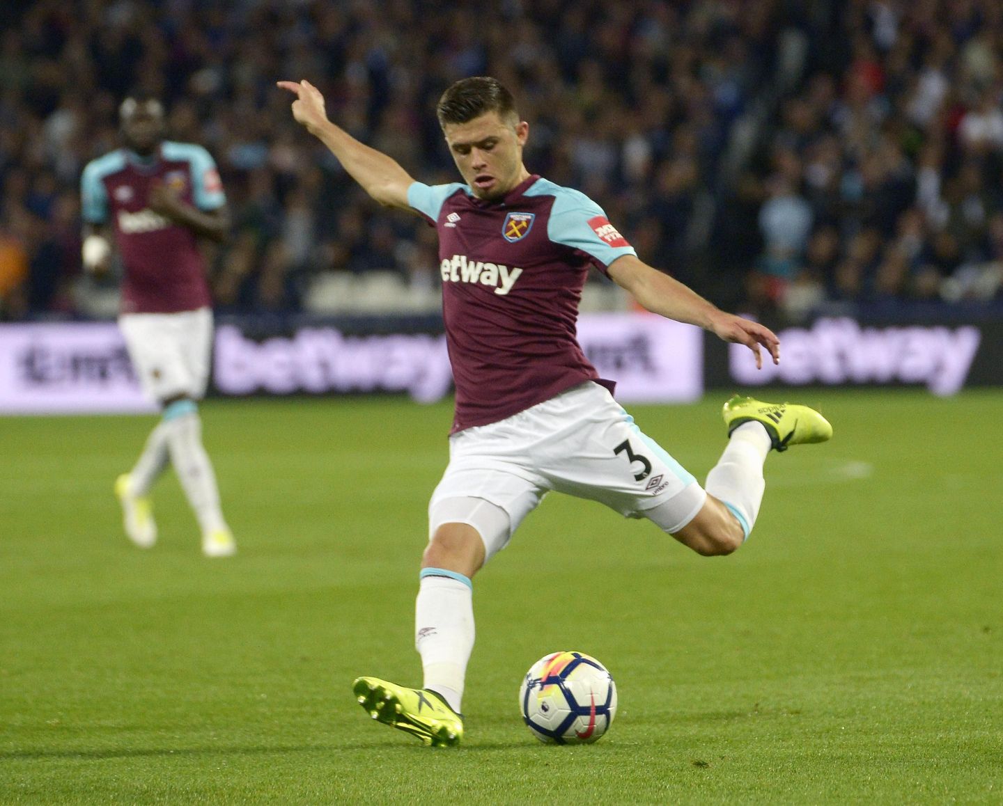 Aaron Cresswell, West Ham