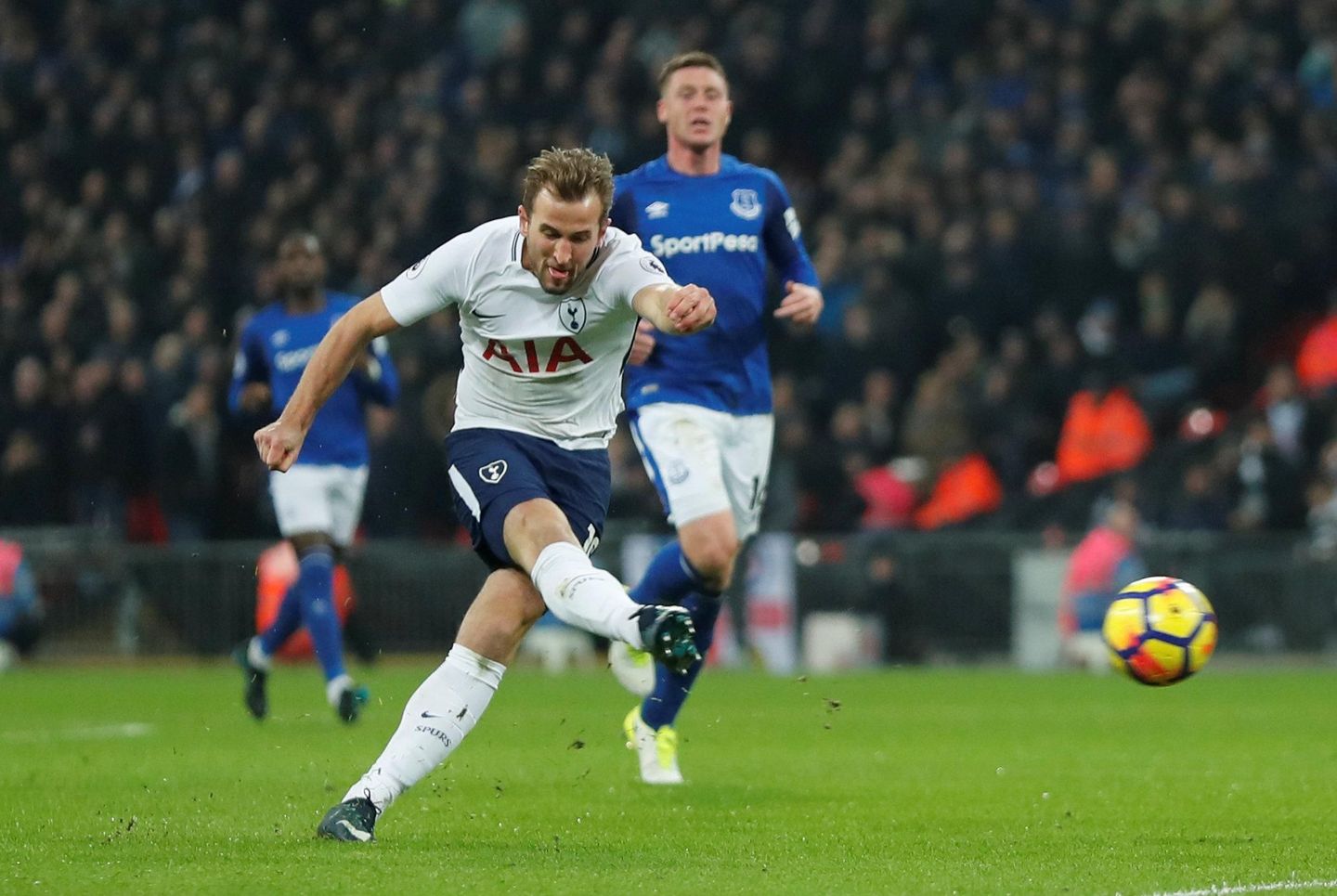 Tottenham Hotspur v Everton