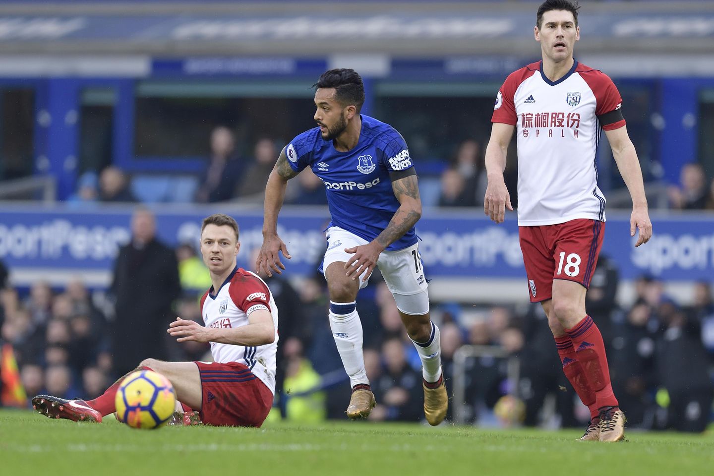 Everton v West Bromwich Albion - Theo Walcott