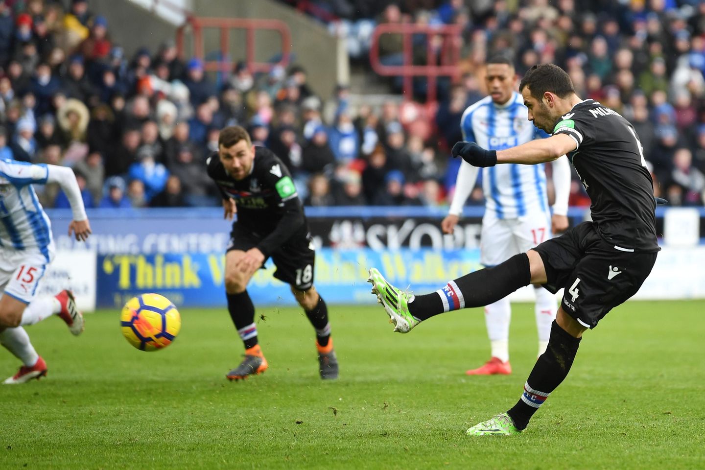 Luka Milivojevic penalty