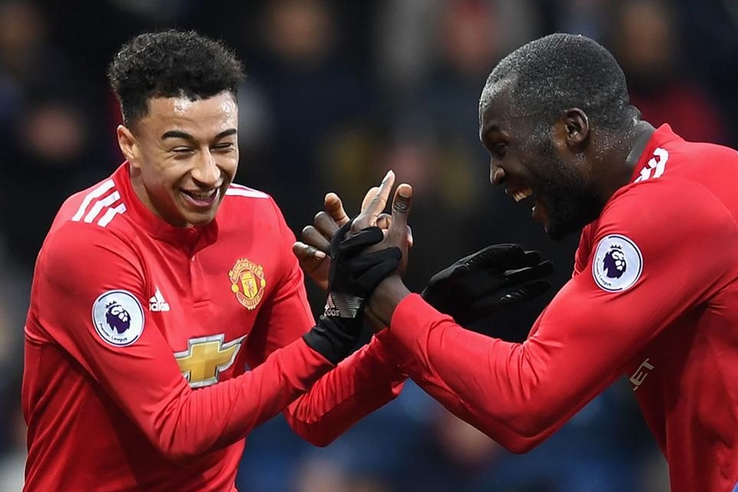 Jesse Lingard celebrates with Romelu Lukaku, Man Utd