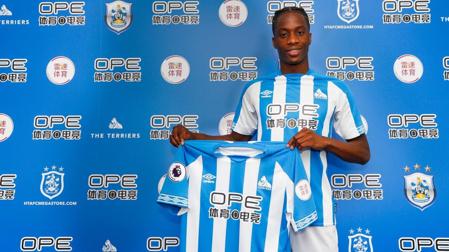 Terence Kongolo, Huddersfield Town