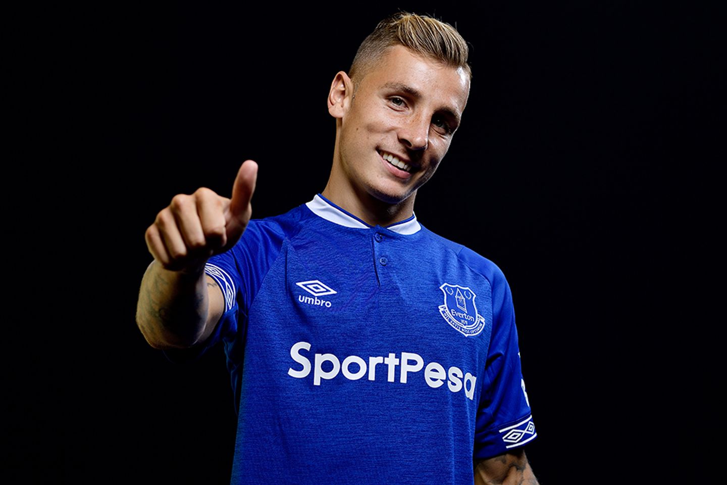 Lucas Digne joins Everton
