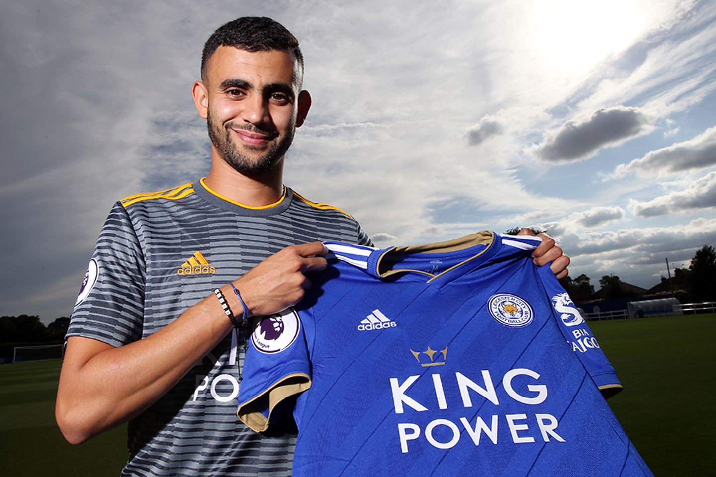 Rachid Ghezzal signs for Leicester City