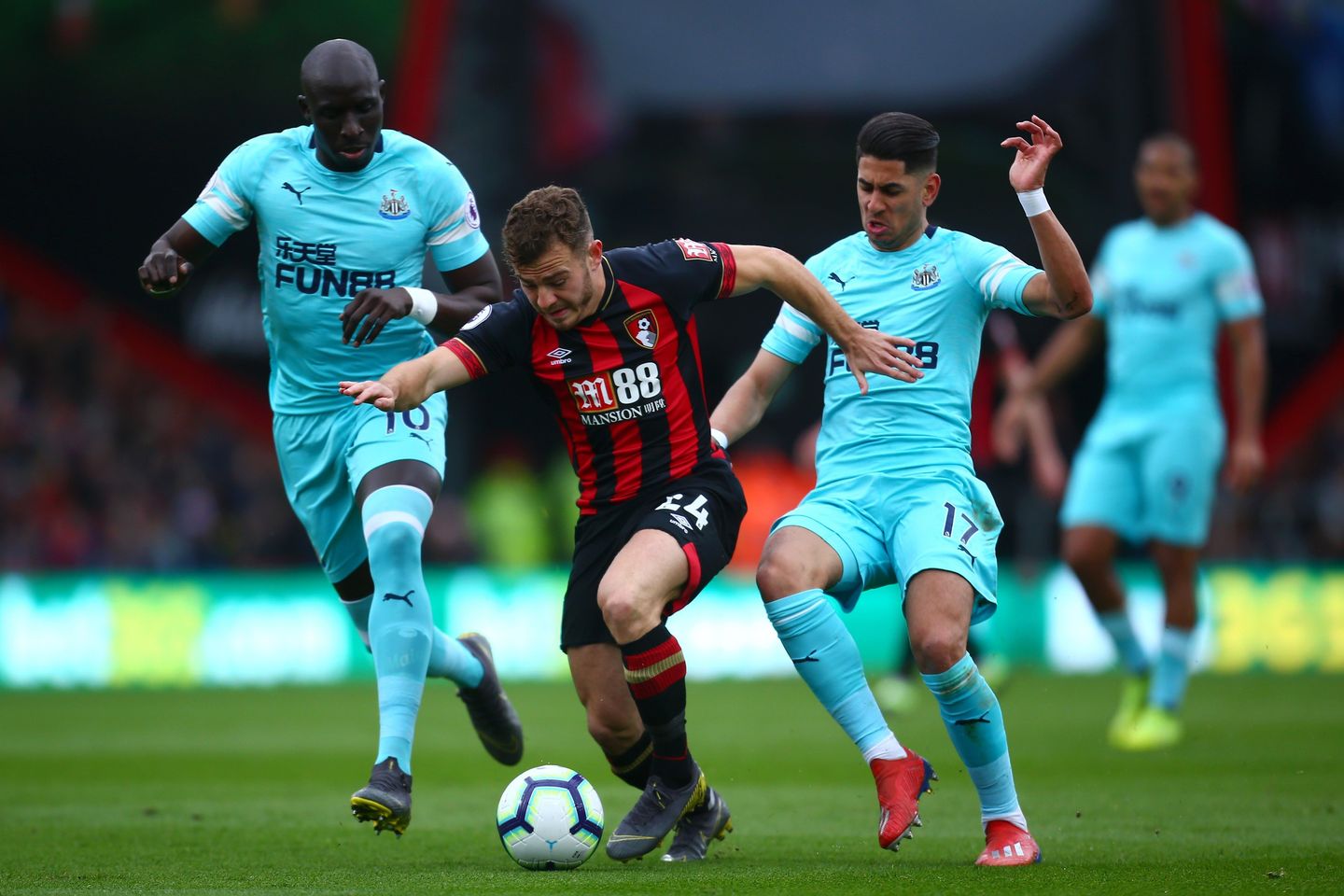 Ryan Fraser, BOUNEW action