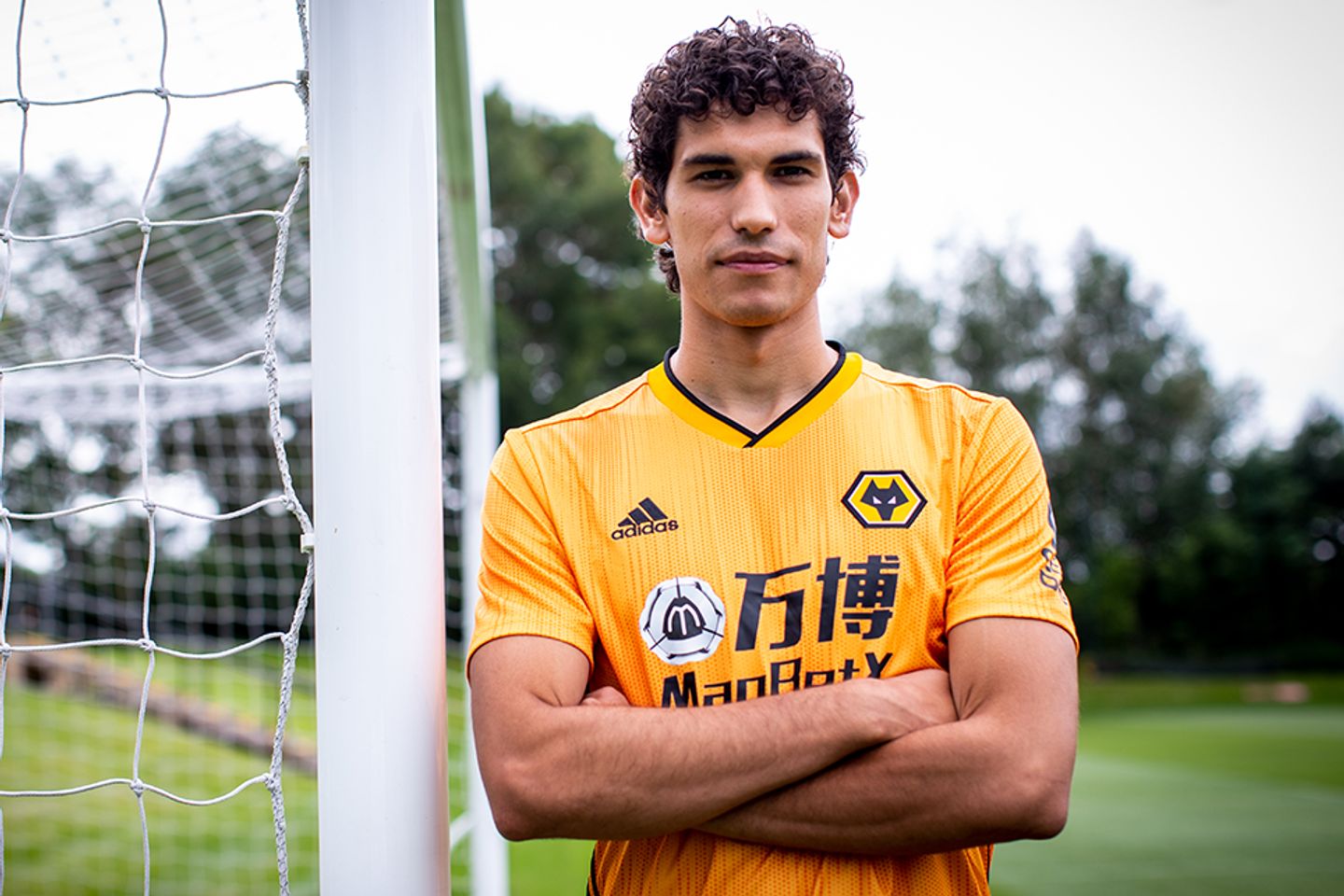 Jesus Vallejo signs for Wolverhampton Wanderers