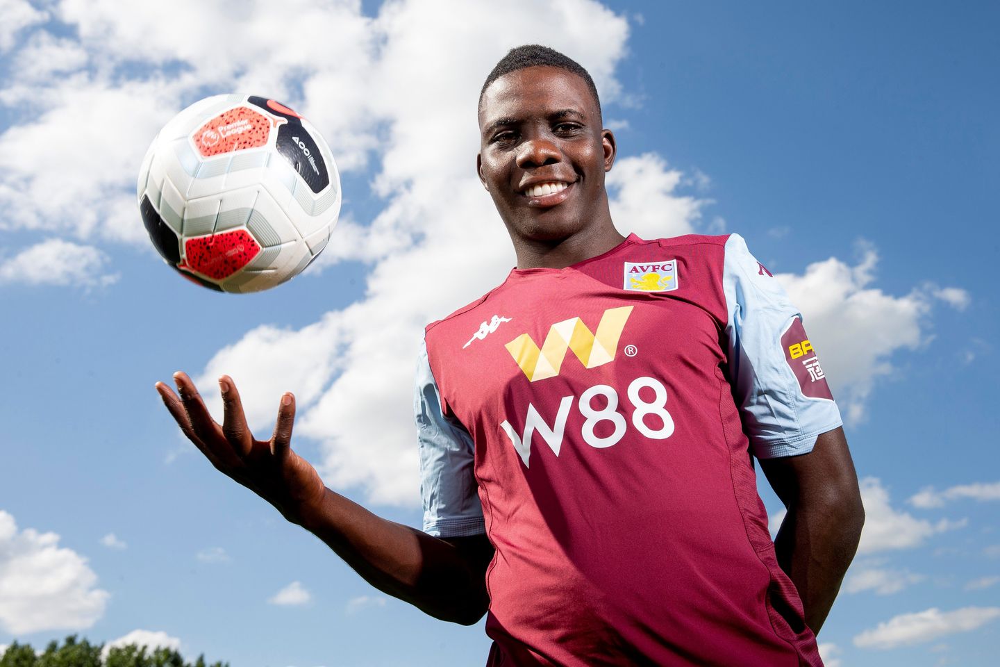 Marvelous Nakamba, Aston Villa