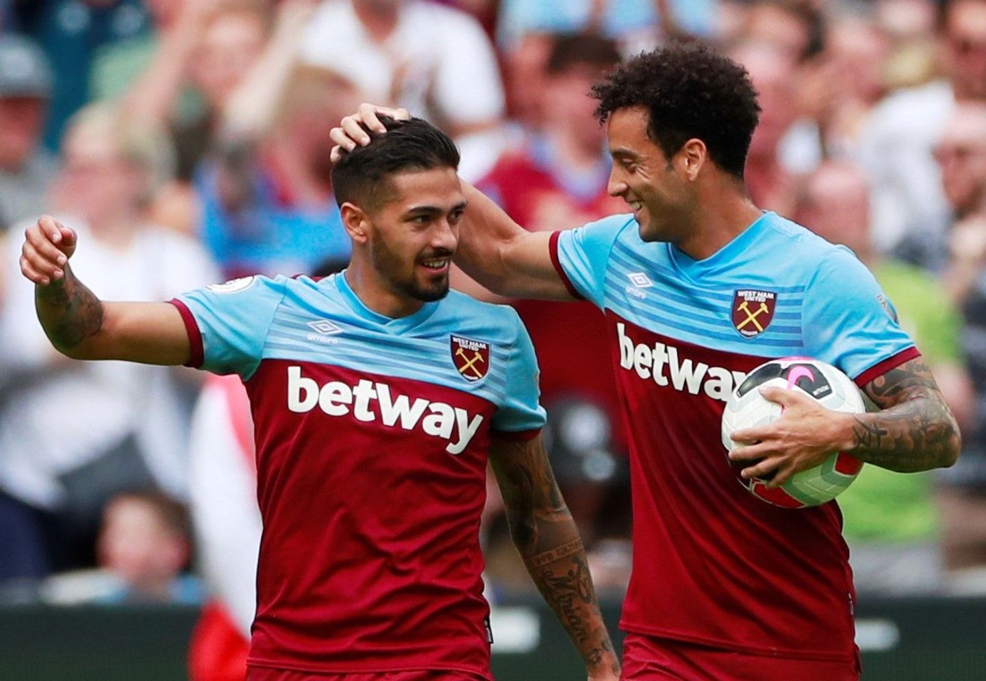 Manuel Lanzini and Felipe Anderson