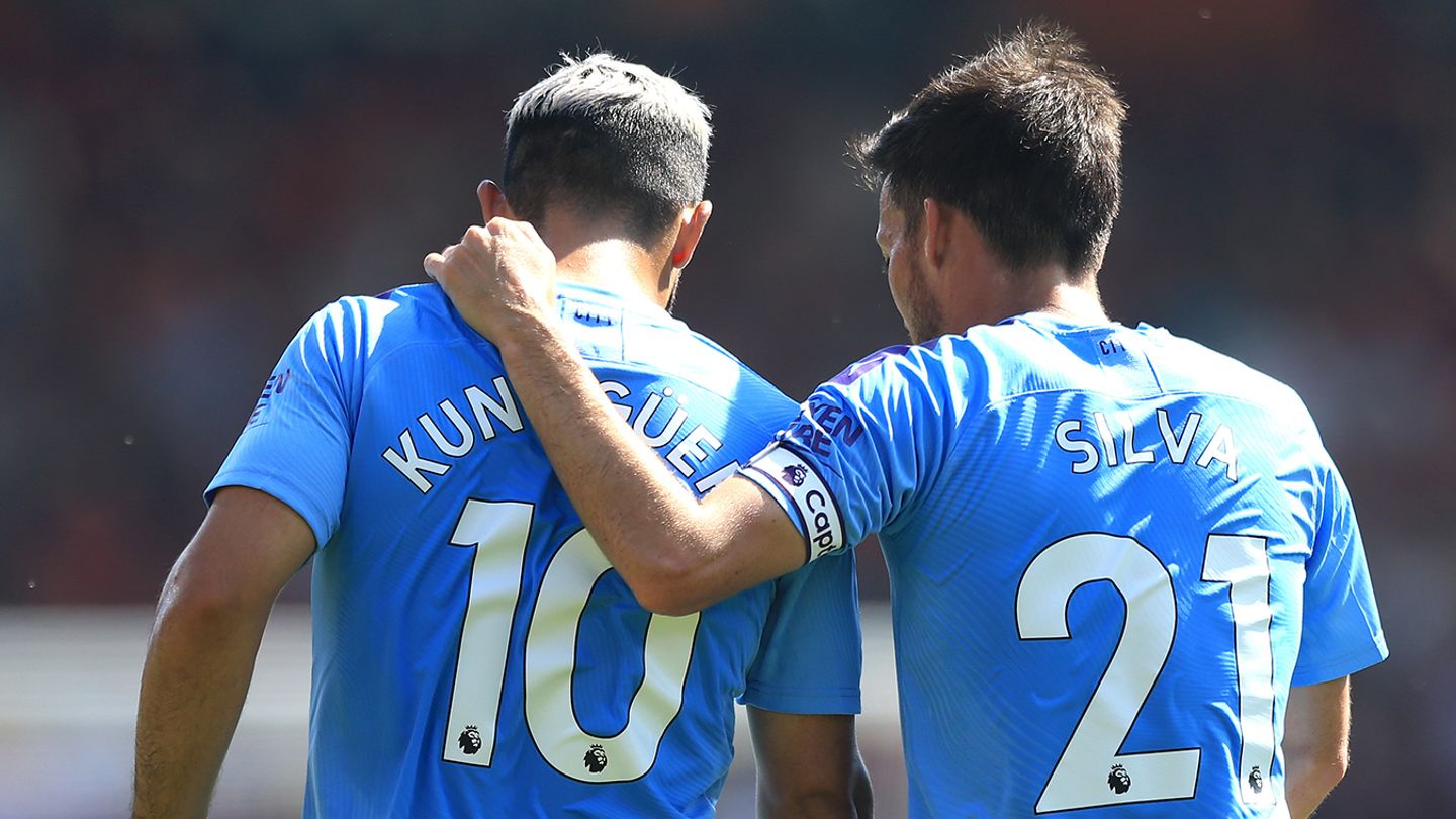 Manchester City's Sergio Aguero and David Silva