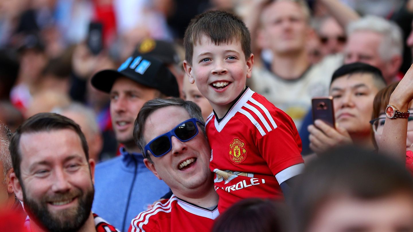 Young fan