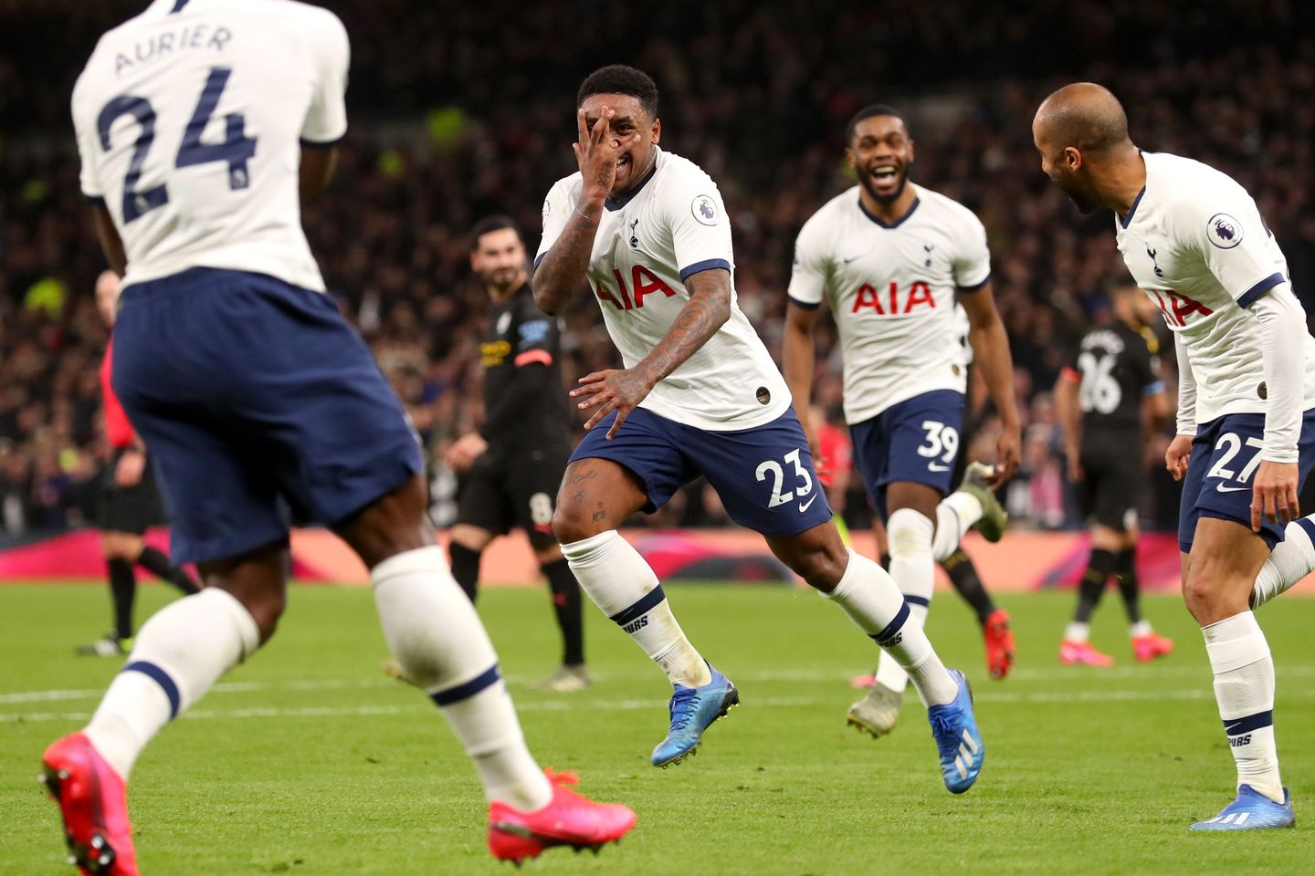 Steven Bergwijn, Spurs