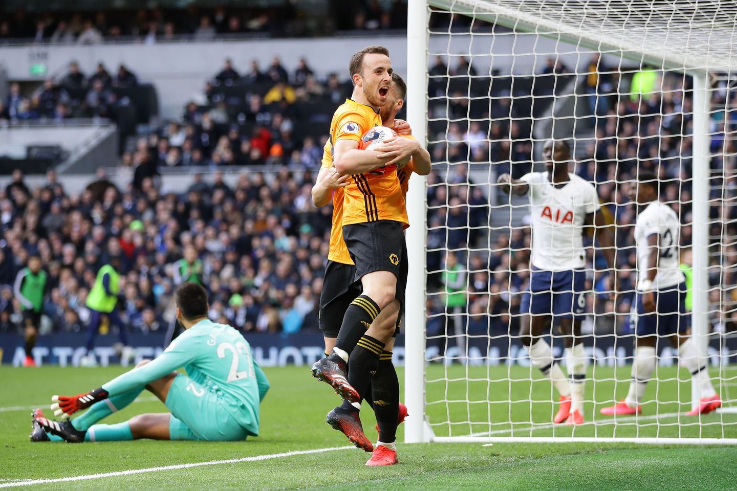 Diogo Jota, Wolves