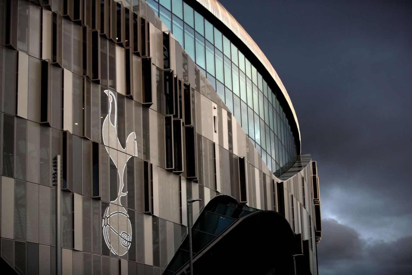 Tottenham Hotspur v Manchester United - Premier League