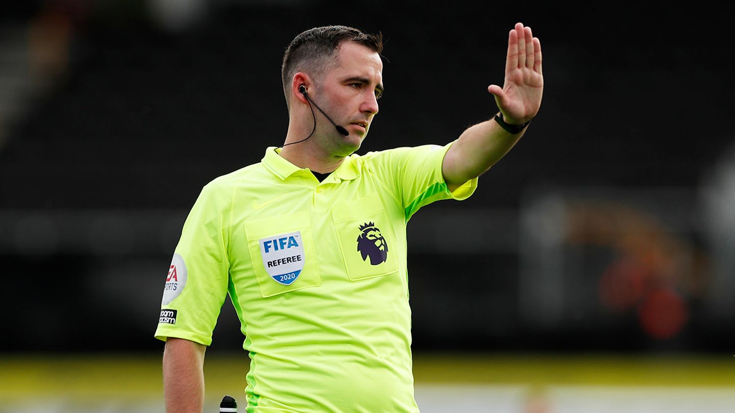 Chris Kavanagh, referee