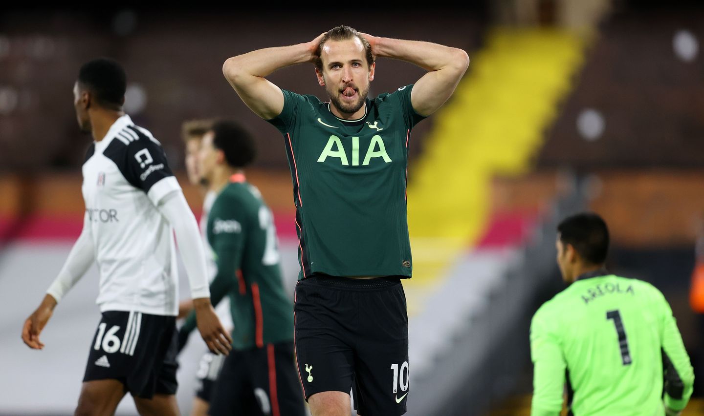 Fulham v Tottenham Hotspur