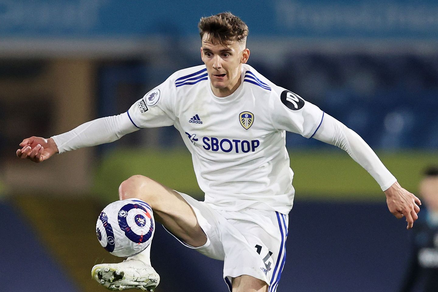Diego Llorente, Leeds