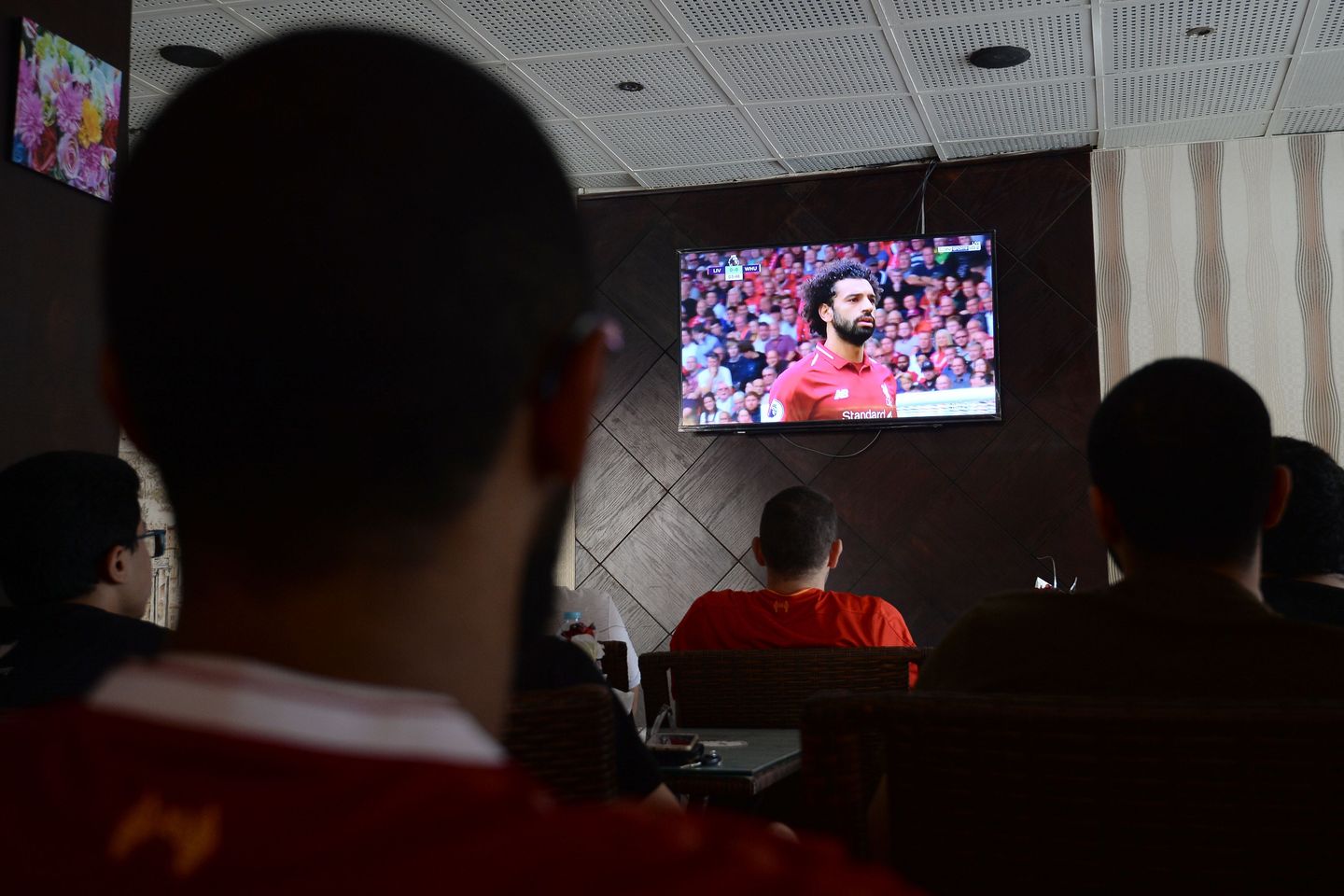 Egypitan fans watch Salah