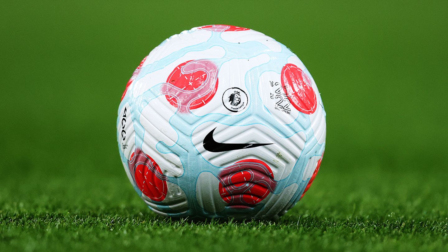 Premier League Nike match ball