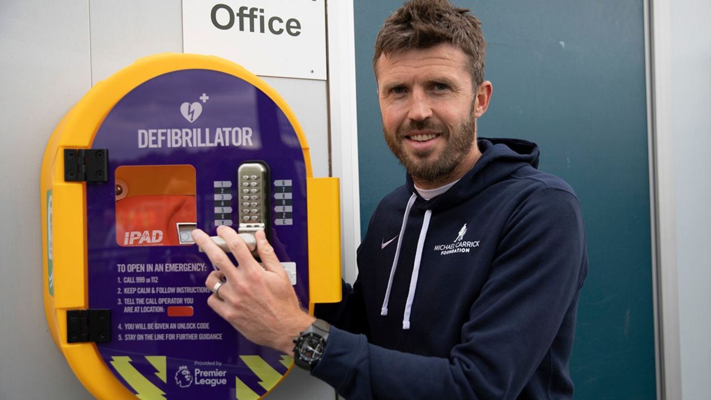 Carrick returns to roots to unveil Premier League defibrillator