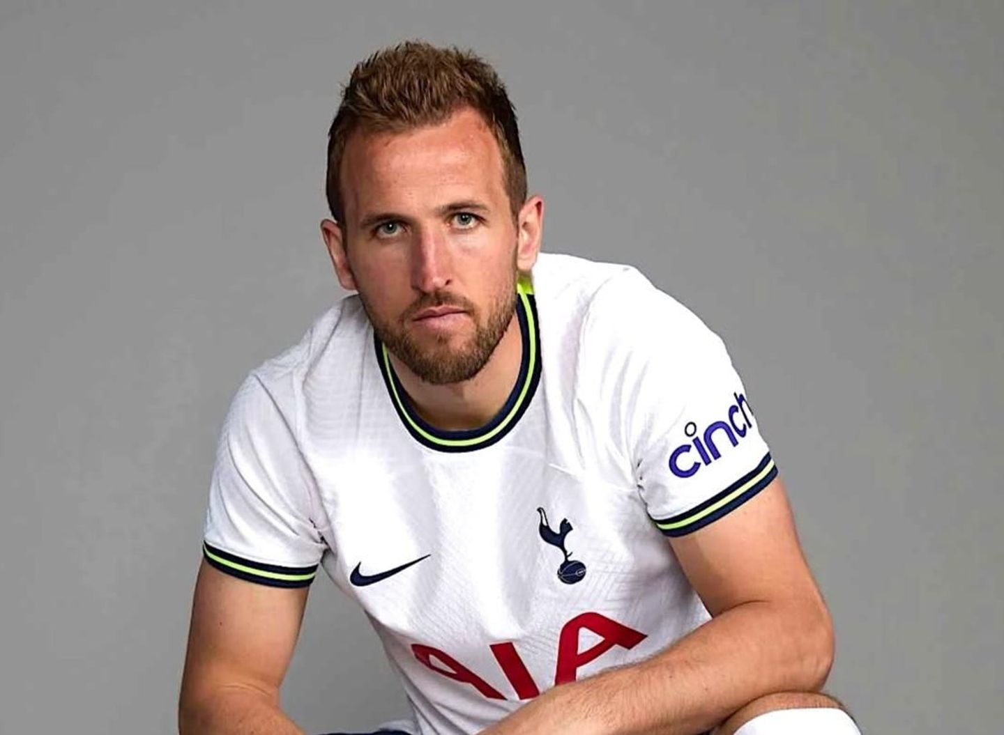 Kane new spurs kit