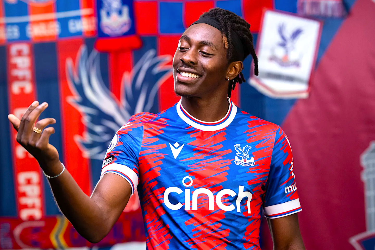 Eberechi Eze, Palace