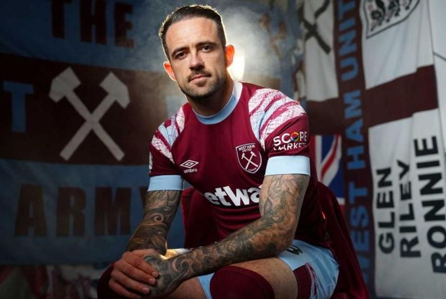 Danny Ings signs for West Ham