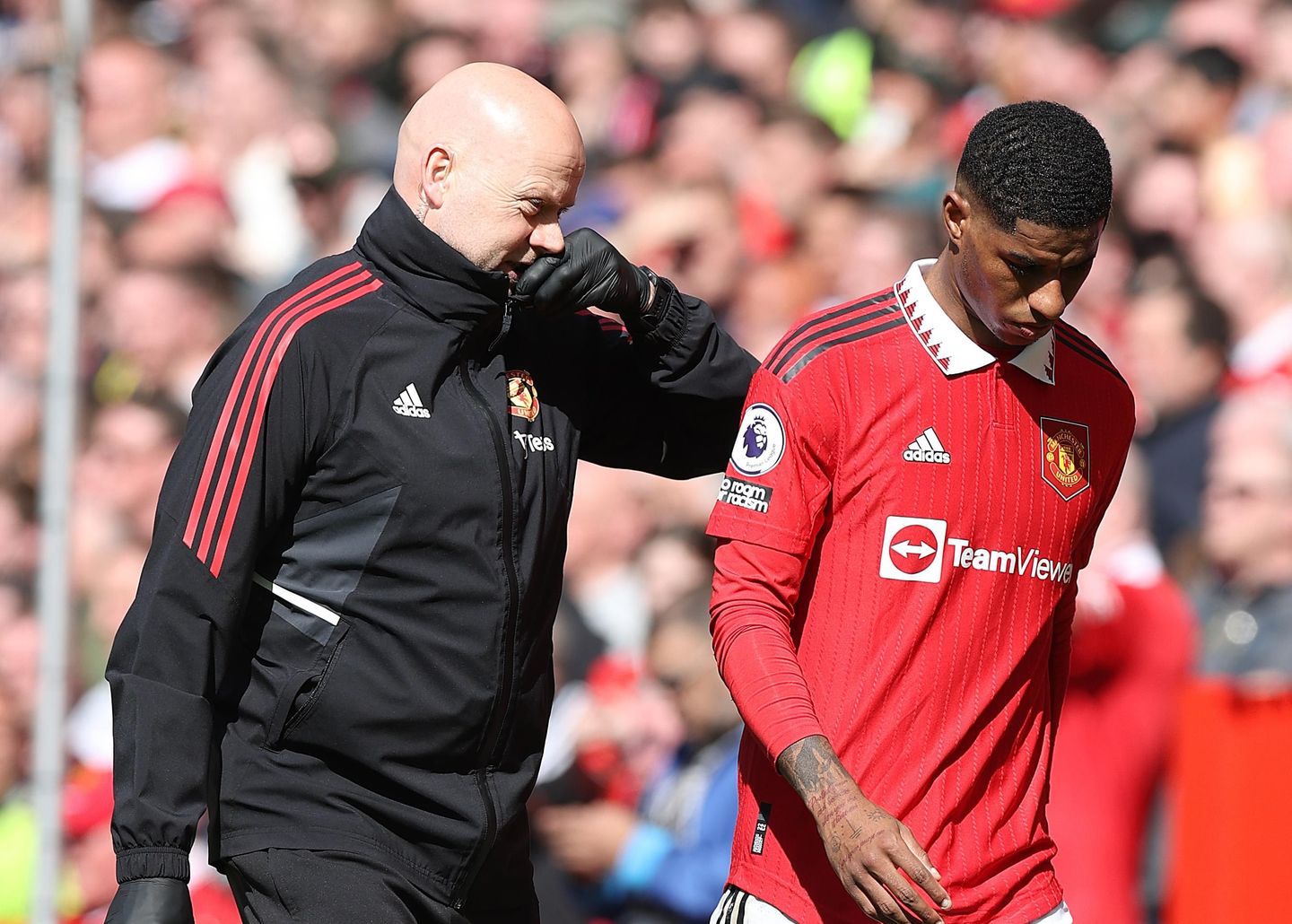 Manchester United v Everton