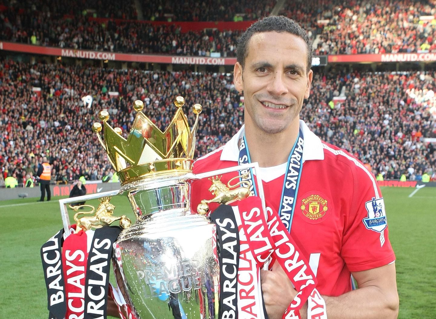 Rio Ferdinand with PL trophy