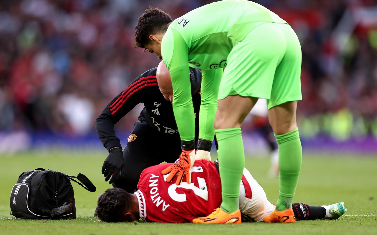 Manchester United v Chelsea FC - Premier League