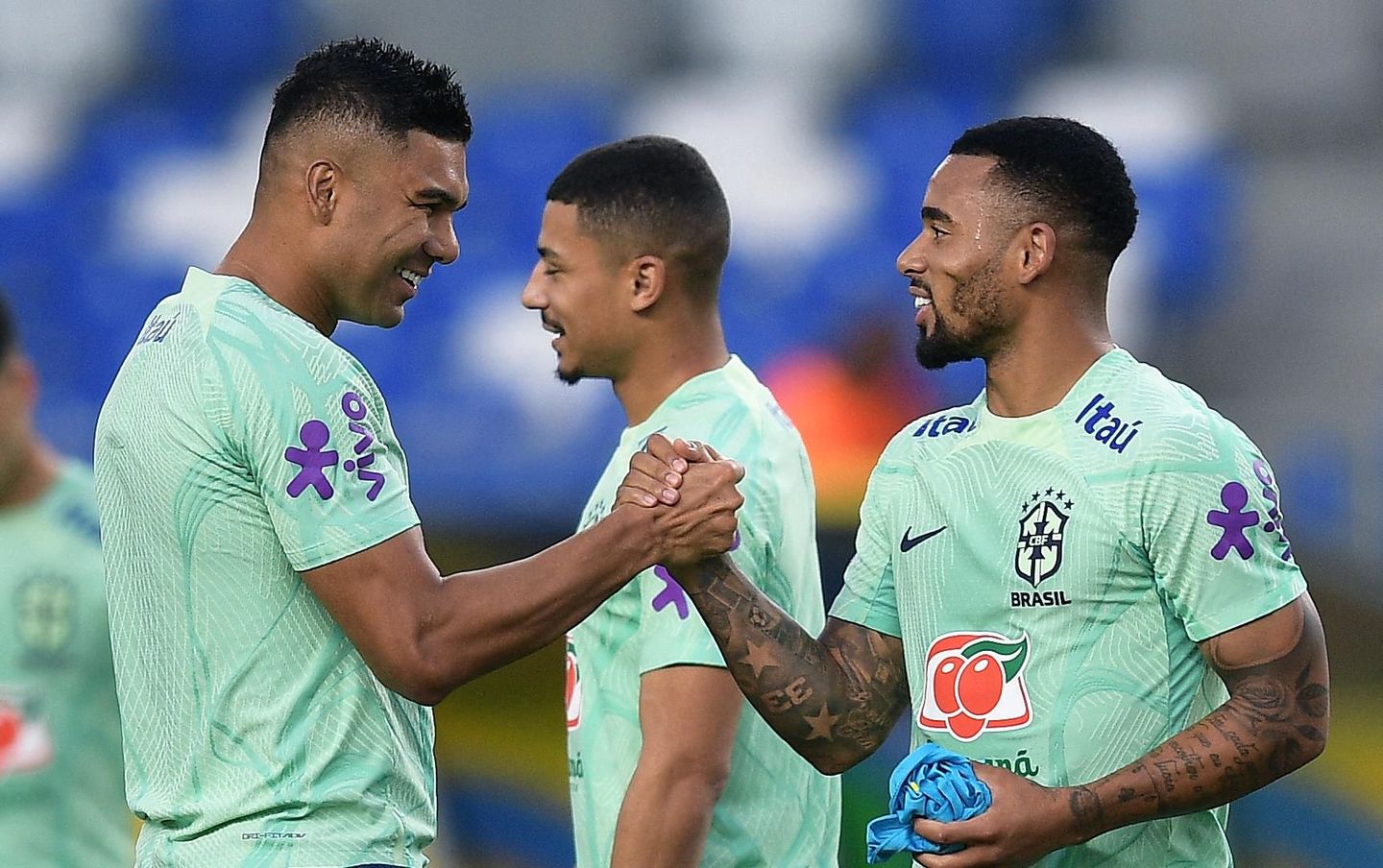 Casemiro and Gabriel Jesus training with Brazil