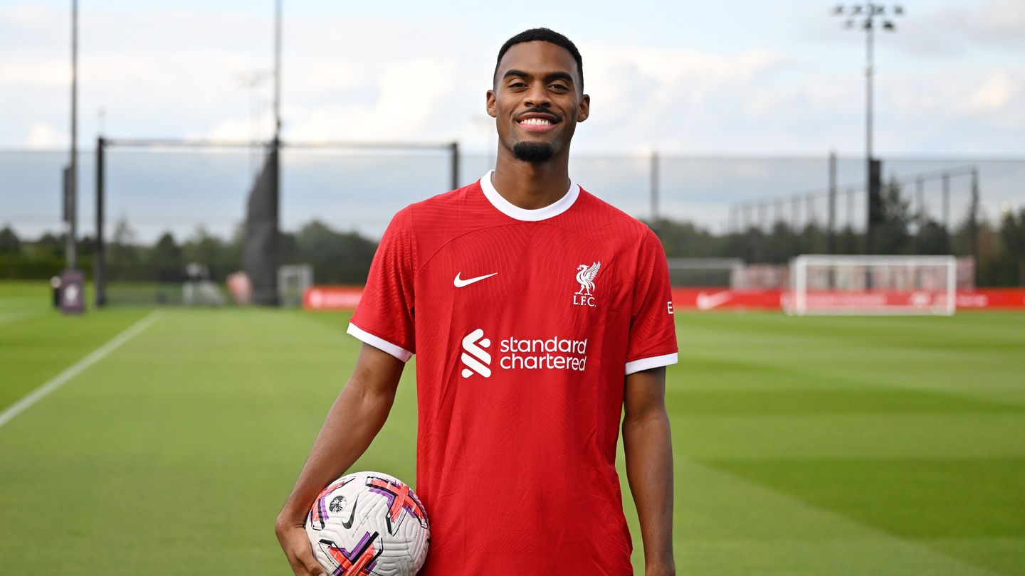 Ryan Gravenberch Liverpool 2