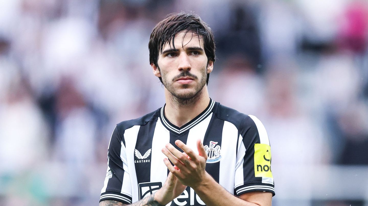 Sandro Tonali bahagia di Newcastle