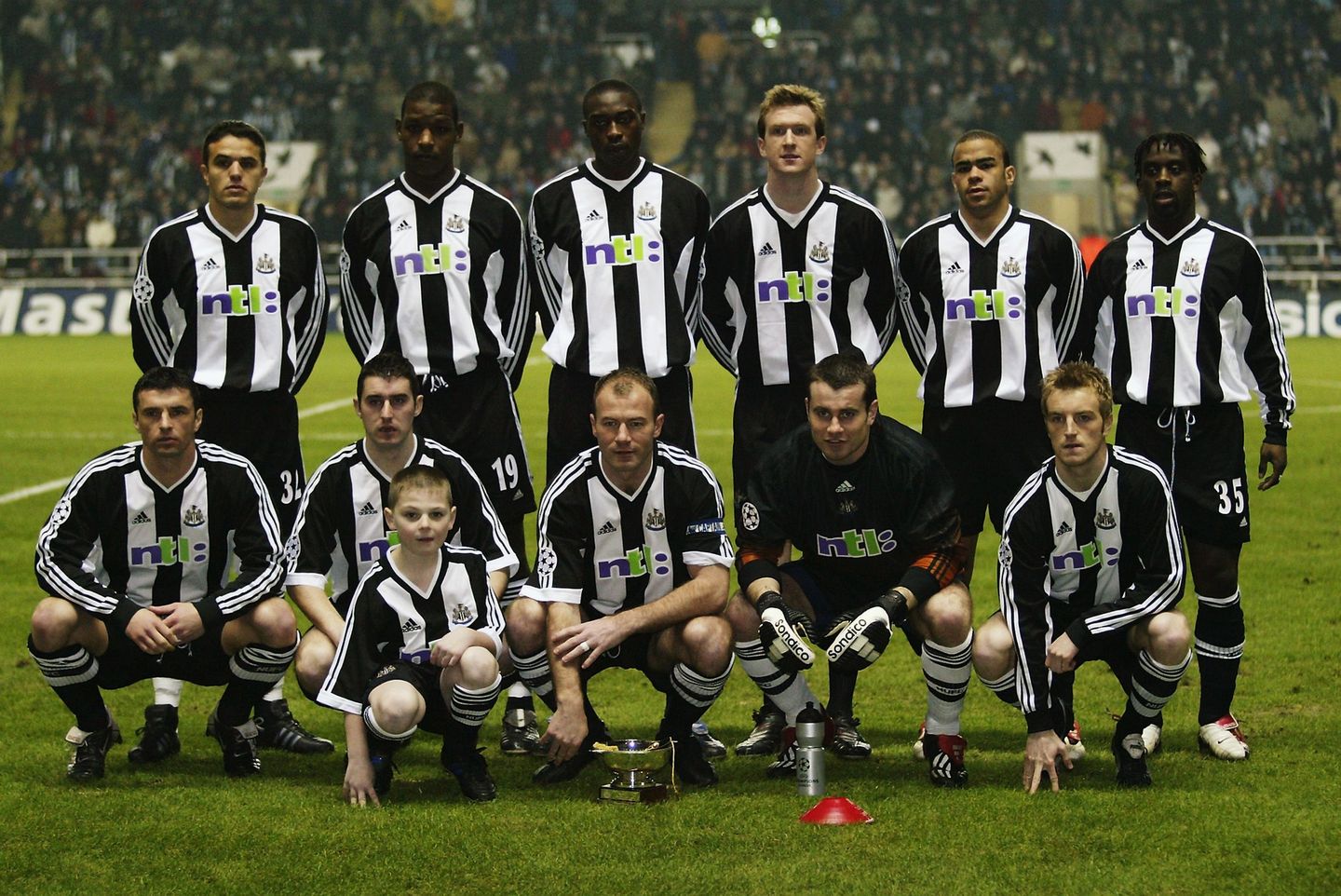 Newcastle United v Bayer Leverkusen 2003 UEFA Champions League v2