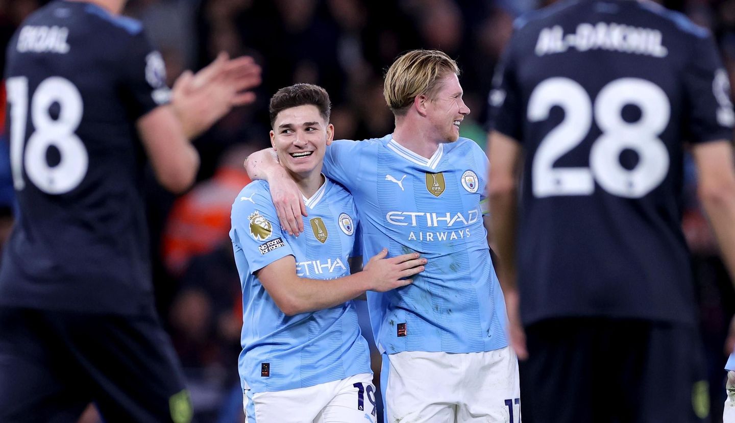 Manchester City v Burnley FC - Premier League