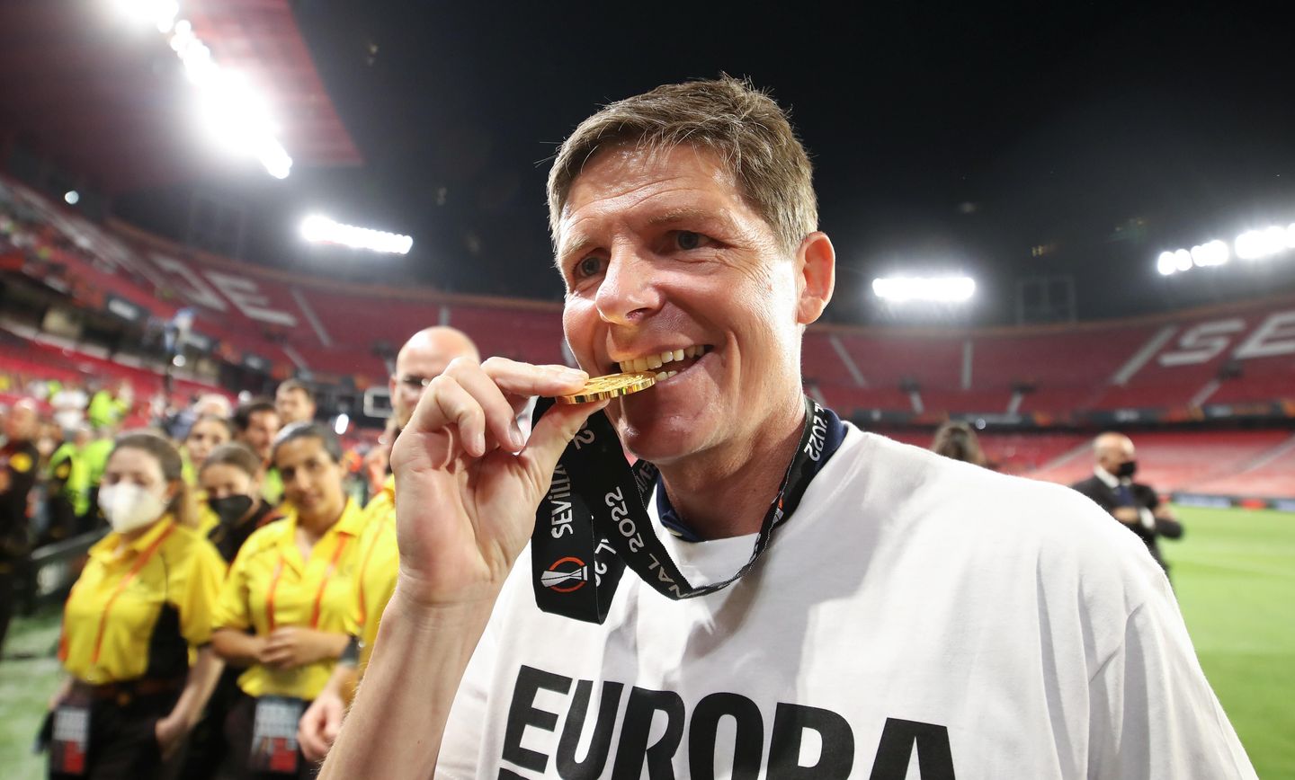 Oliver Glasner with Europa League medal