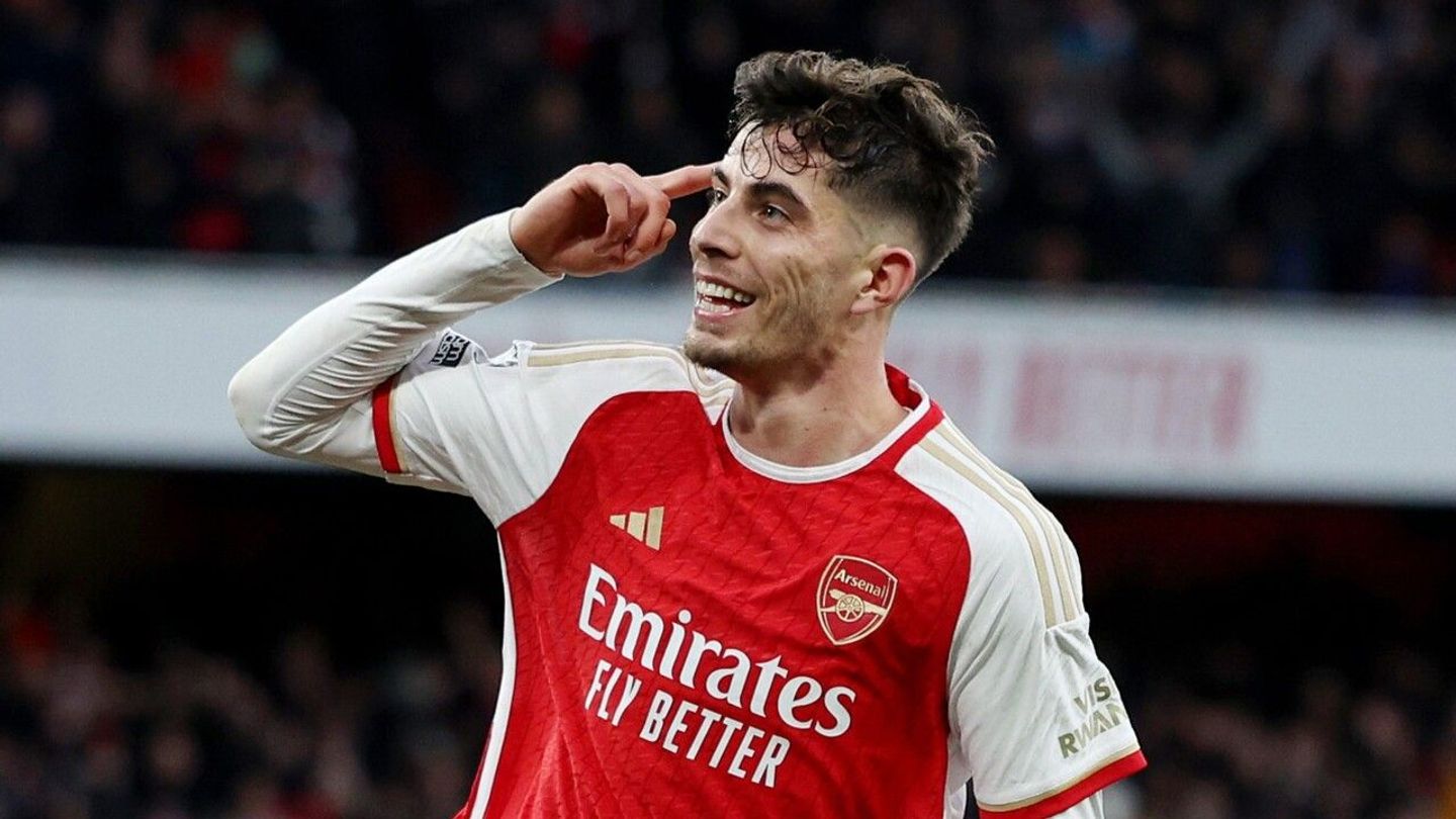 Fantasy Show: Experts reveal their GW33 teams