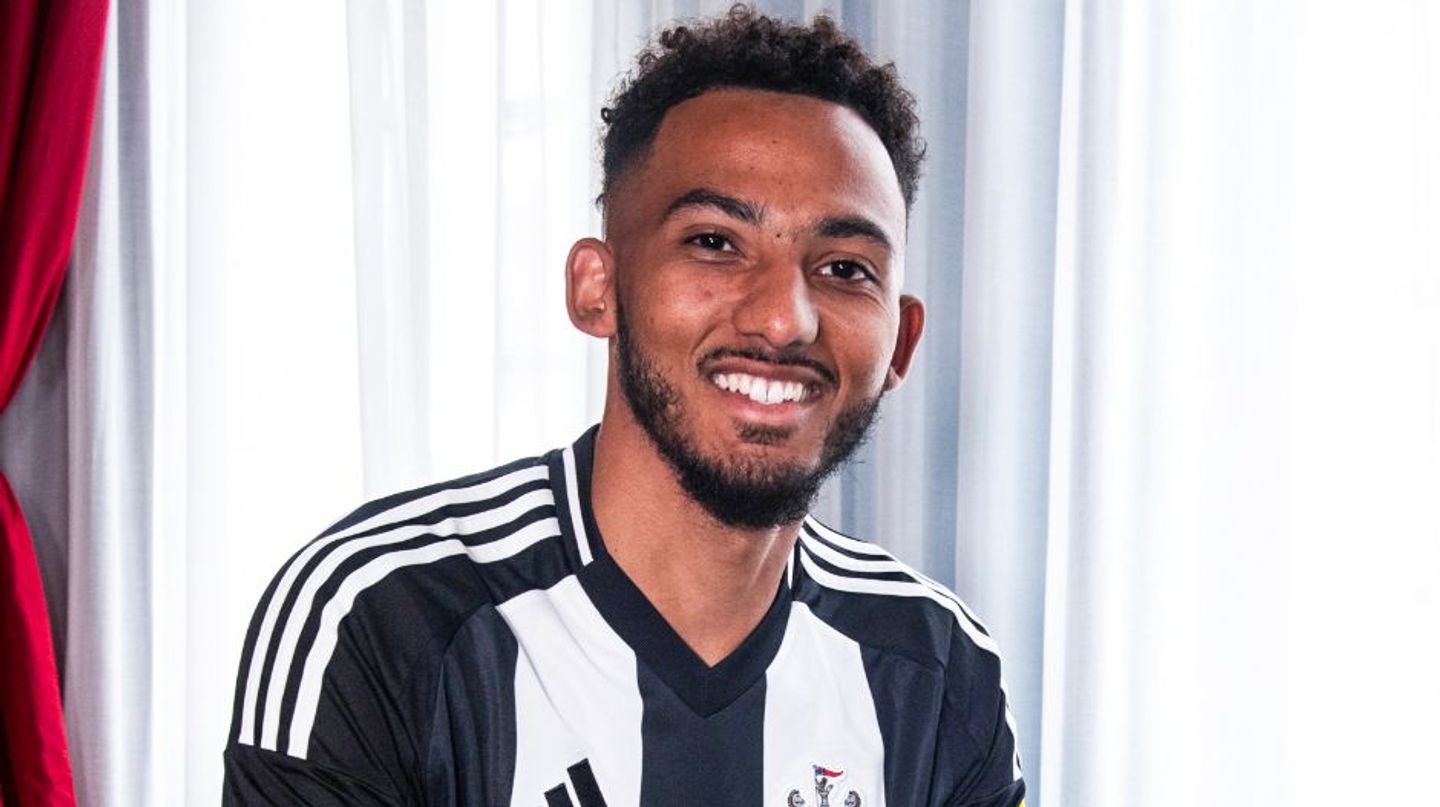 Lloyd Kelly-Newcastle
