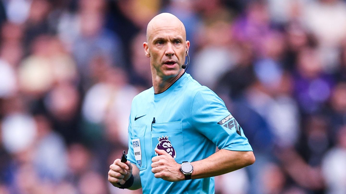Anthony Taylor-referee-MW3