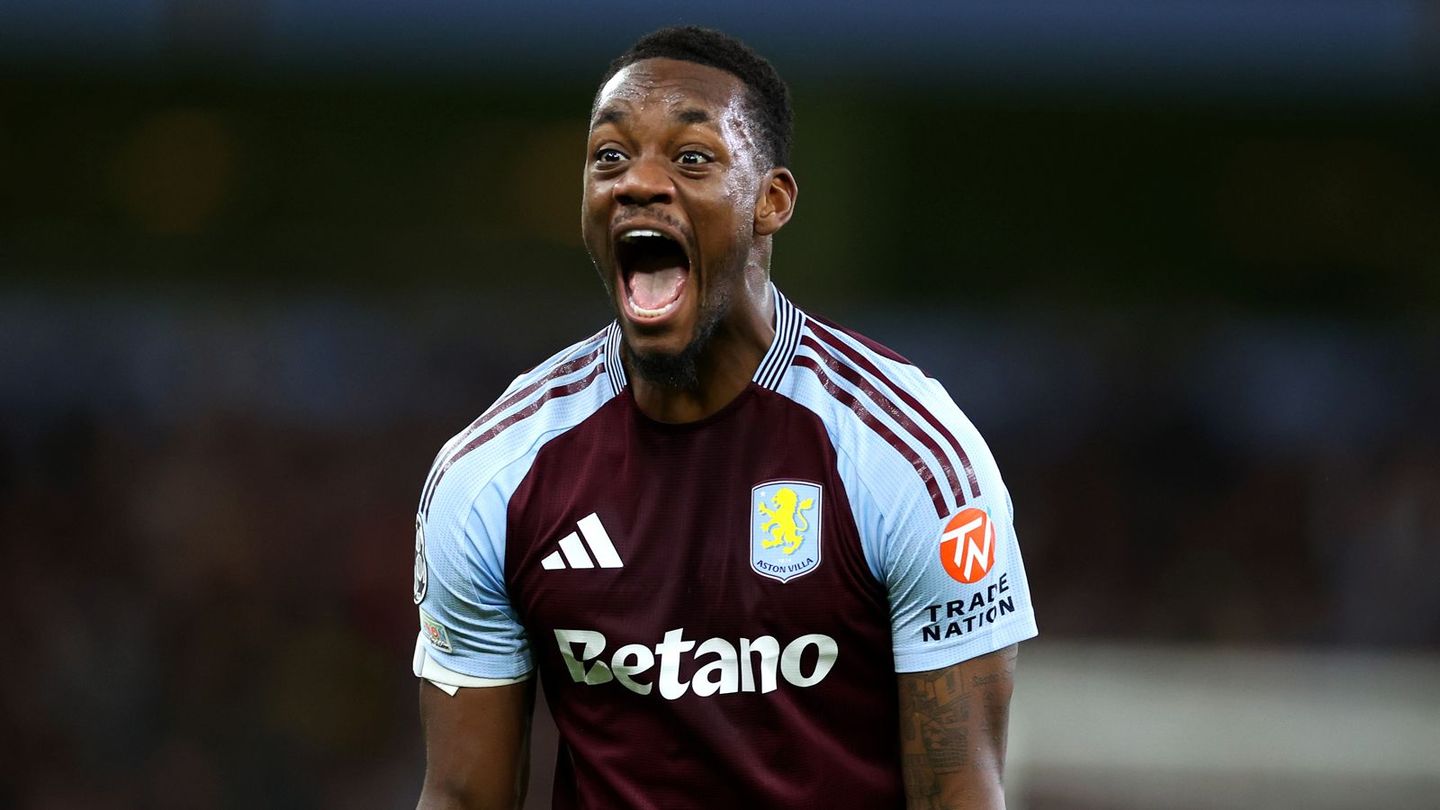 Jhon-Duran-celebrates-v-Bayern-Munich