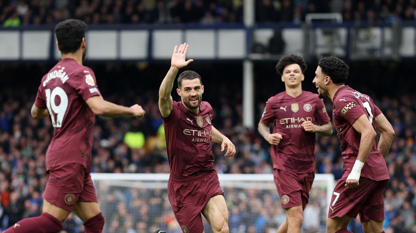 Everton v Manchester City