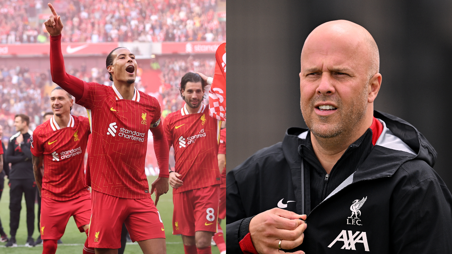 Liverpool celebrate Slot coaching