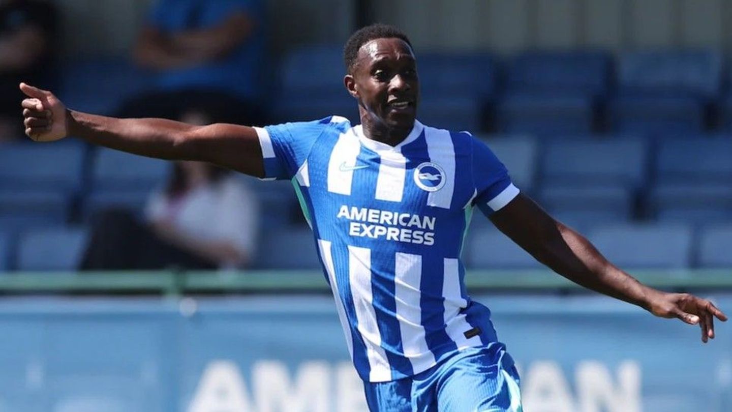 Brighton kehilangan Danny Welbeck