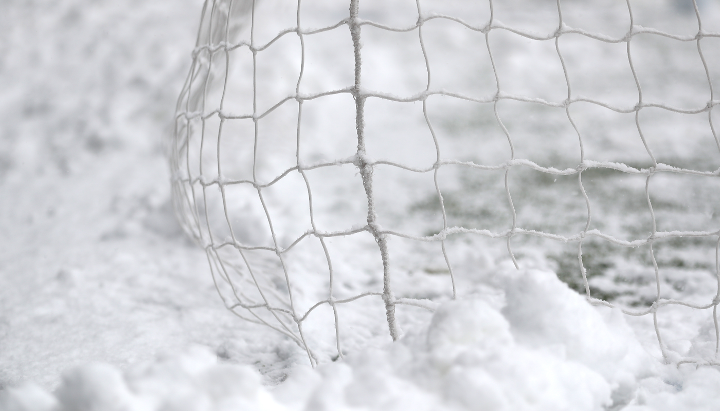 Net in snow