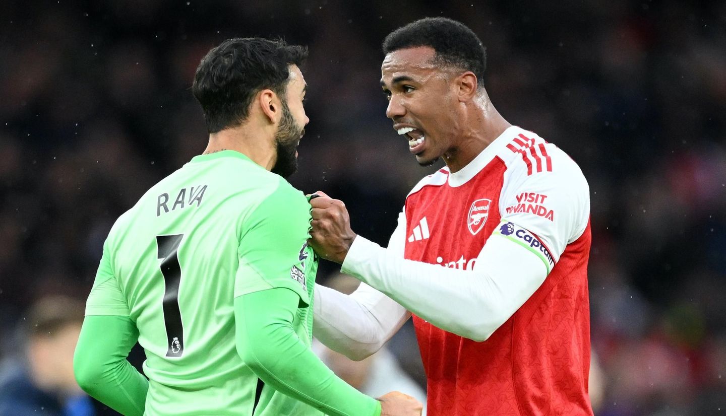 Arsenal's defence are setting records - can they break Chelsea's?