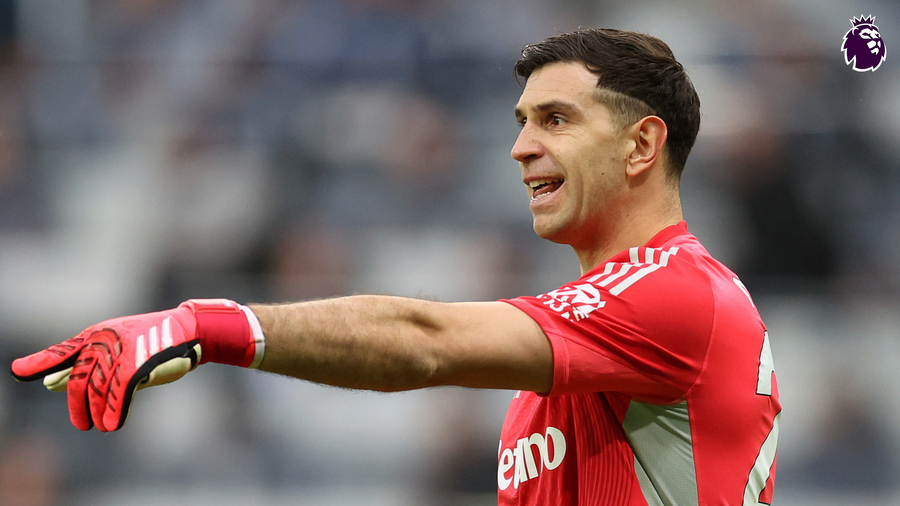 Emiliano Martinez sebentar lagi gabung Juventus